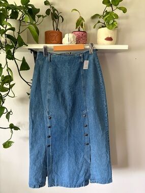Denim Button-Front Midi Skirt - Blue